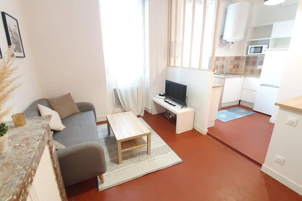 Apartamento T2 Cosy Au Calme,Entree Autonome,Centre Historique Montélimar Exterior foto